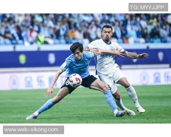 20岁148天的朱鹏宇今日正式成为大连英博的场上队长展现年轻力量 20岁148天的朱鹏宇今日正式成为大连英博的场上队长展现年轻力量