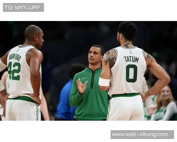 加尔扎称赞马祖拉执教理念认为其专注与冲劲激励球员全力以赴 加尔扎称赞马祖拉执教理念认为其专注与冲劲激励球员全力以赴