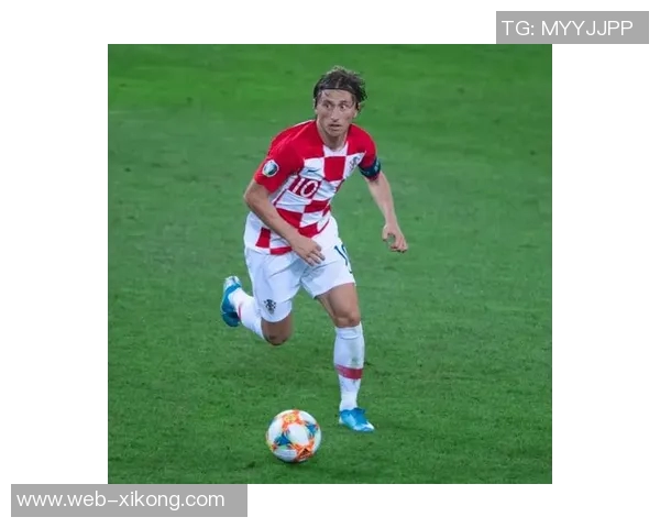 普利西奇坦言崇拜菲戈梅西赞叹莫德里奇训练的神奇魅力 普利西奇坦言崇拜菲戈梅西赞叹莫德里奇训练的神奇魅力