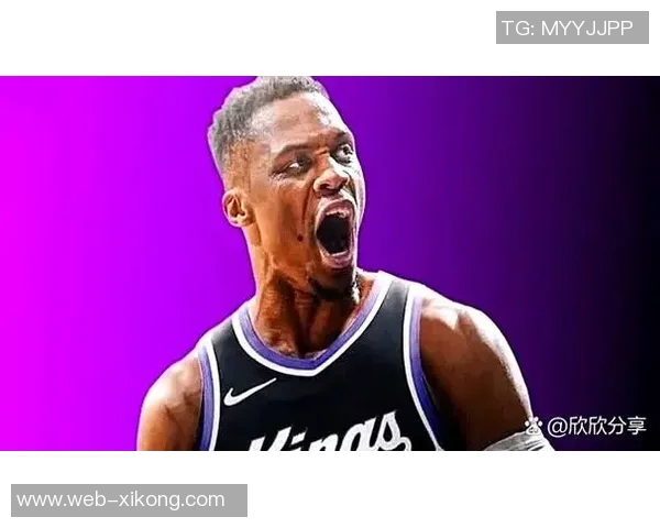 格莱姆斯回应后卫线拥挤问题强调加速比赛节奏提升球队表现 格莱姆斯回应后卫线拥挤问题强调加速比赛节奏提升球队表现