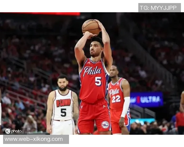 76人对格莱姆斯报价870万均薪稳定在900万左右引发关注 76人对格莱姆斯报价870万均薪稳定在900万左右引发关注