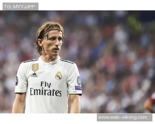 弗洛伦齐赞莫德里奇年过四十却依然年轻如二十五岁 弗洛伦齐赞莫德里奇年过四十却依然年轻如二十五岁