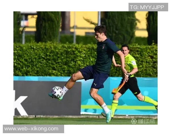 欧足联调查里昂新援加扎尔涉嫌违规出场事件引发关注 欧足联调查里昂新援加扎尔涉嫌违规出场事件引发关注