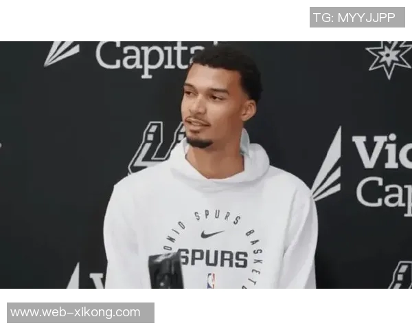 文班表现超凡让浓眉显得普通他是我见过最罕见的优秀球员 文班表现超凡让浓眉显得普通他是我见过最罕见的优秀球员