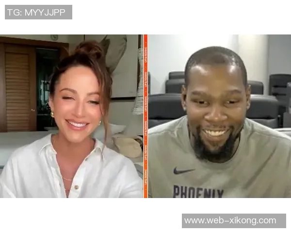 杜兰特与美女记者互动频频邀请共赏比赛后共享烧烤时光