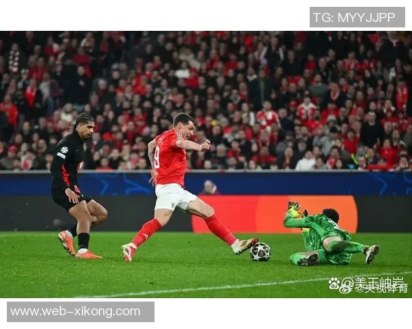 巴萨助教谈卡雷拉斯防守能力称上赛季全胜本菲卡信心十足