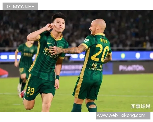 王钰栋精准传球助攻李新翔单刀机会可惜未能把握住