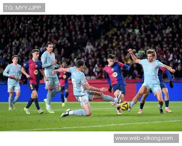 欧冠之夜药厂迎战巴黎小埃梅里赞登贝莱低调却实力非凡