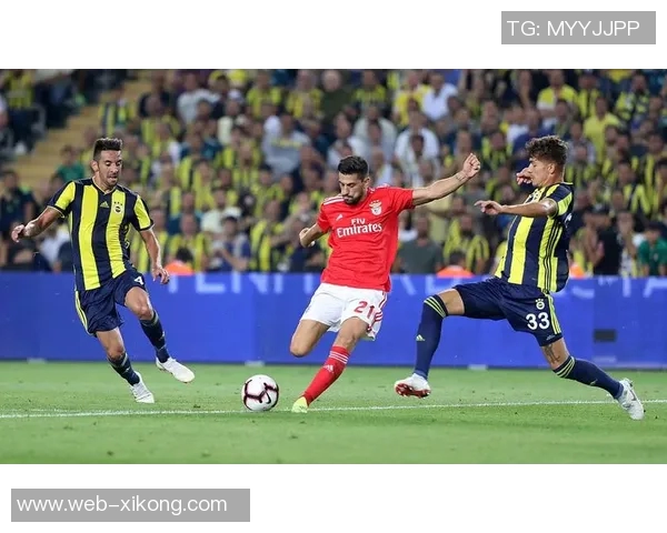 阿贾克斯欧冠前两轮全败创12赛季以来新低球队状态堪忧